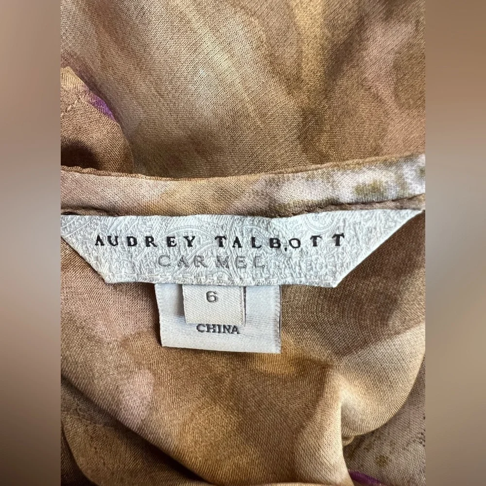 Audrey Talbott Carmel Multi Color Beach 🏖️ Print 100% Silk Blouse Sz 6